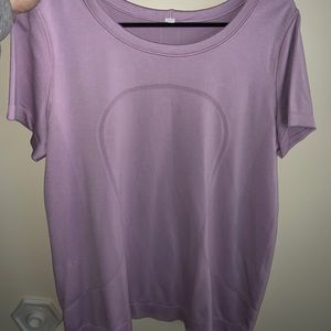 Purple short sleeve lulu top